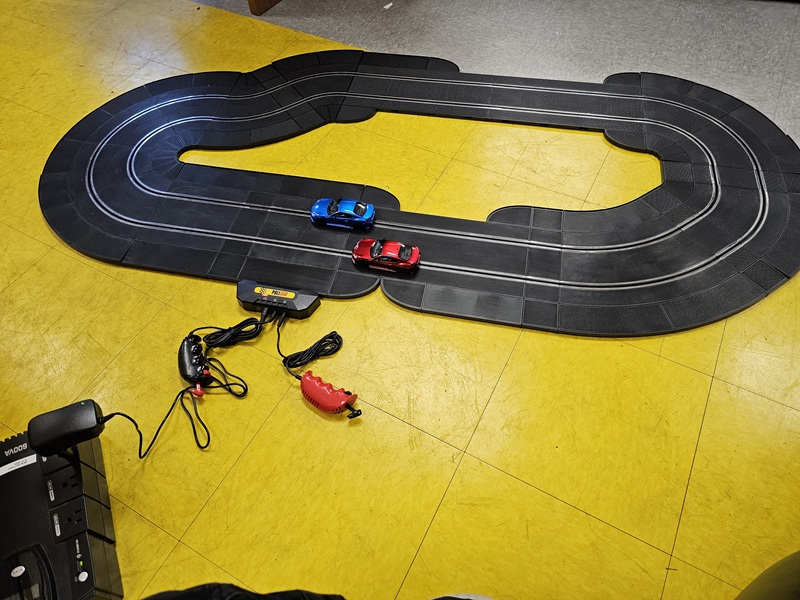 T005Plus 3.7meter starter track with 2 Subaru BRZ cars